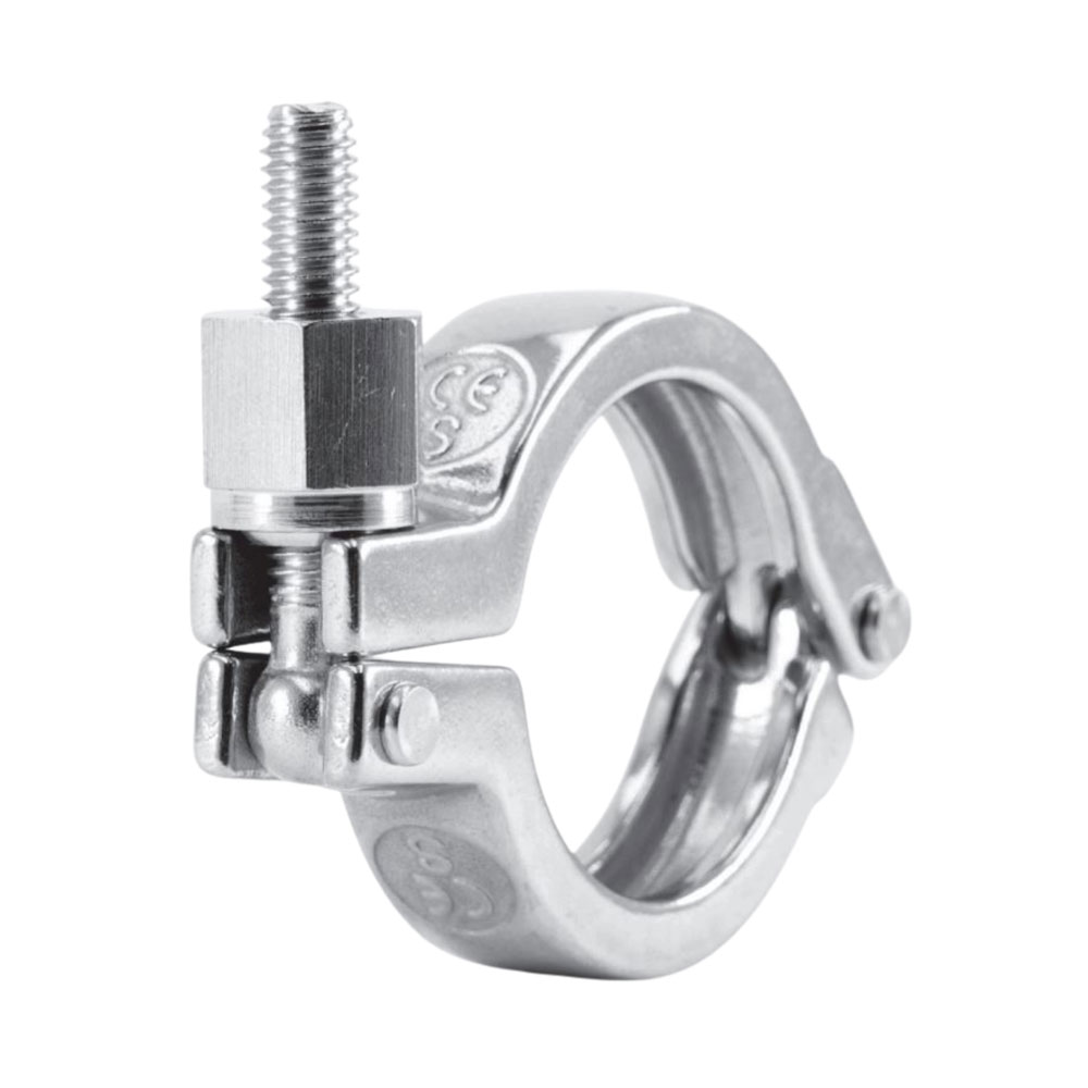 AC-Klammer Typ S mit Sechskantmutter, gegossen, aus glänzendem Metall, Detailansicht der geöffneten Schelle mit Schraubverschluss auf weißem Hintergrund.