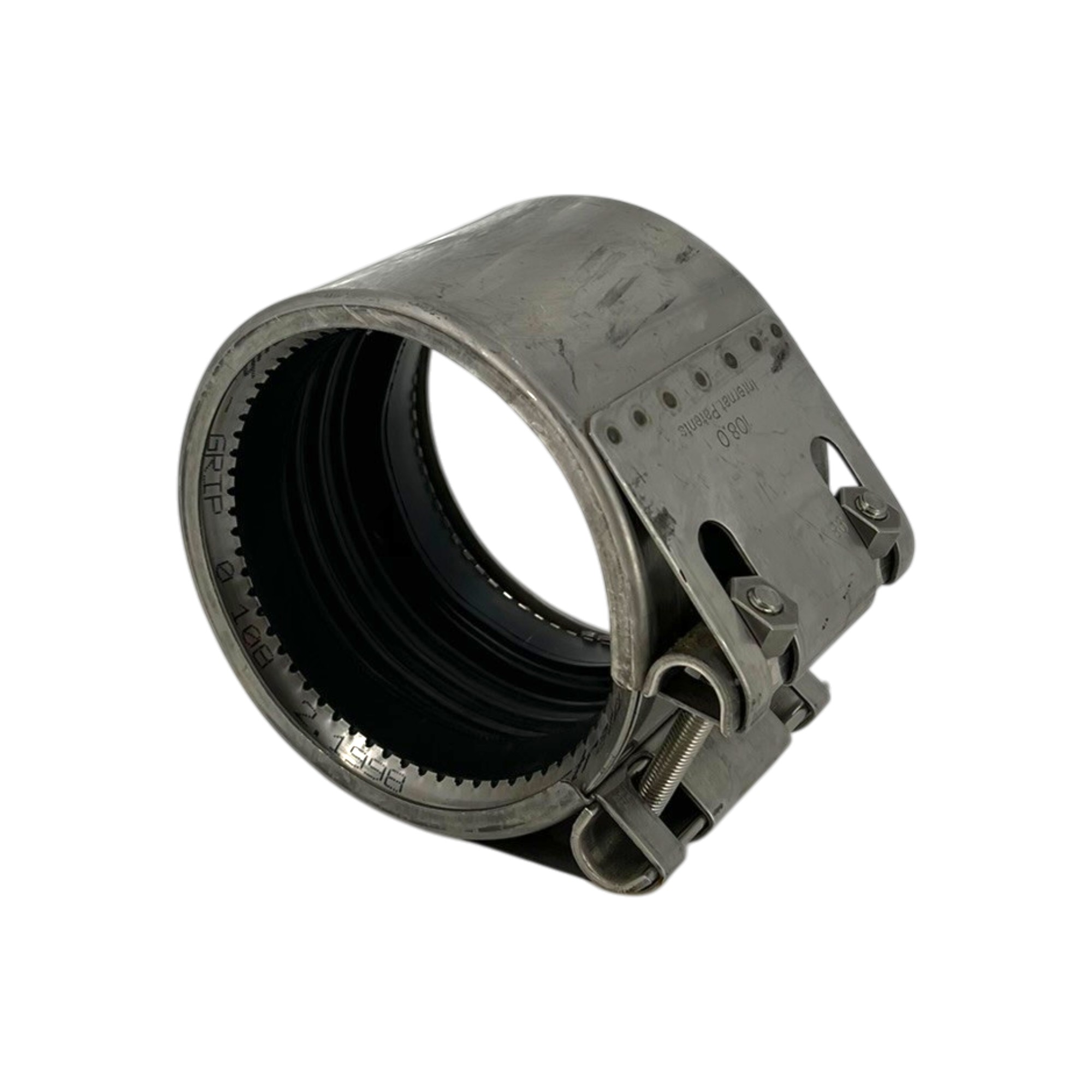 Straub Rohrkupplung Grip W4 aus Edelstahl mit 108,0 mm Durchmesser, schwarzer NBR-Dichtung und seitlichem Schraubverschluss. Geeignet für PN16.