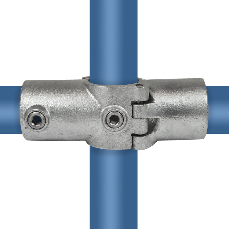 Silberfarbener Rohrverbinder Kreuzstück / Kreuzverbinder Typ 22O, einseitig offen und klappbar, der zwei blaue Rohre mit einem Durchmesser von 48,3 mm im rechten Winkel miteinander verbindet. Detailansicht der Befestigungsschrauben.