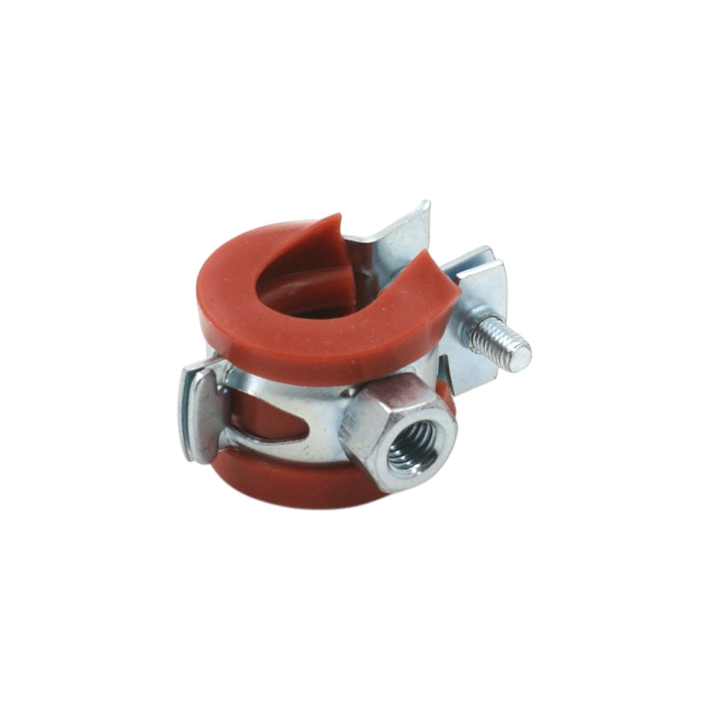 Silikon Rohrschelle, verzinkt, mit Anschlussmutter M8/M10. Eine silberfarbene Metall-Rohrschelle mit roter Silikoneinlage und einer sichtbaren M8/M10 Gewindemutter.